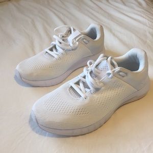 Underarmour NEW running shoes